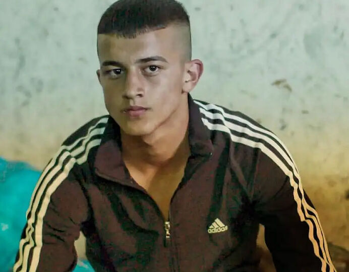 Emrullah Sürmeli öldü mü? Kıyma dizisindeki Baran, ölüm iddiasıyla adından söz ettirdi Emrullah Sürmeli öldü mü? Kıyma dizisindeki Baran, ölüm iddiasıyla adından söz ettirdi - 1. Resim