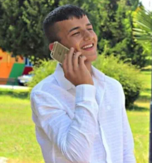 Emrullah Sürmeli öldü mü? Kıyma dizisindeki Baran, ölüm iddiasıyla adından söz ettirdi Emrullah Sürmeli öldü mü? Kıyma dizisindeki Baran, ölüm iddiasıyla adından söz ettirdi - 3. Resim