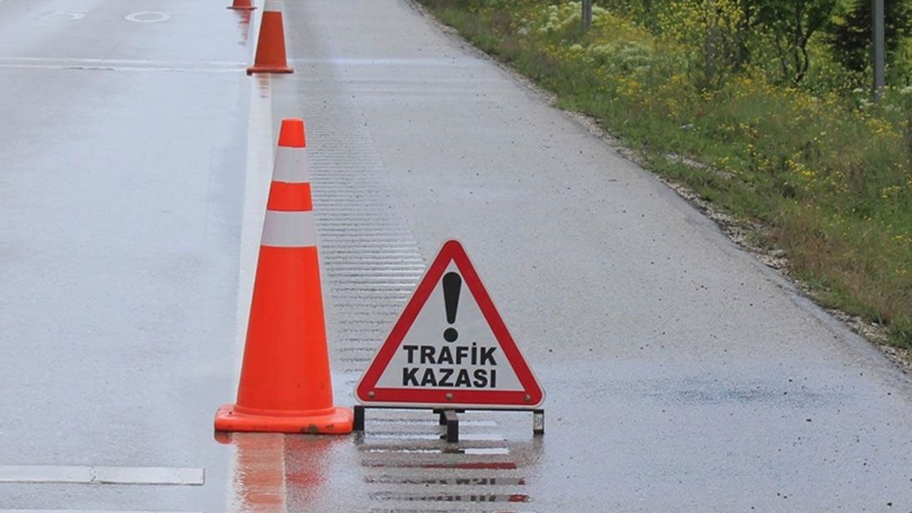 Giresun&#039;da minibüsle otomobilin çarpıştığı kazada can pazarı: Çok sayıda yaralı var
