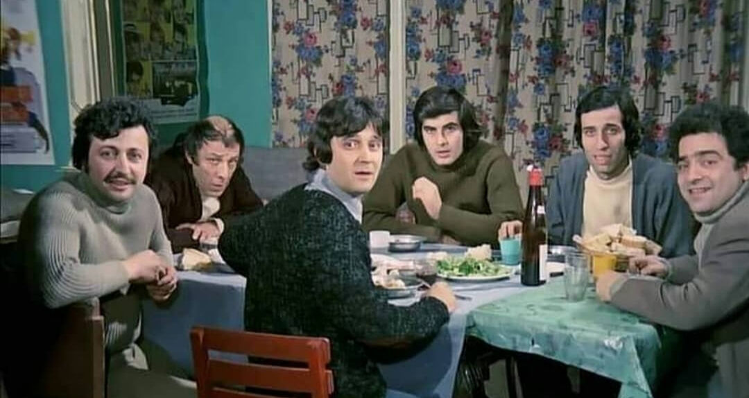 Mavi Boncuk filmi ne zaman, nerede çekildi? Emel Sayın’ın rol aldığı yapım yeniden ekranlarda Mavi Boncuk filmi ne zaman, nerede çekildi? Emel Sayın’ın rol aldığı yapım yeniden ekranlarda - 2. Resim