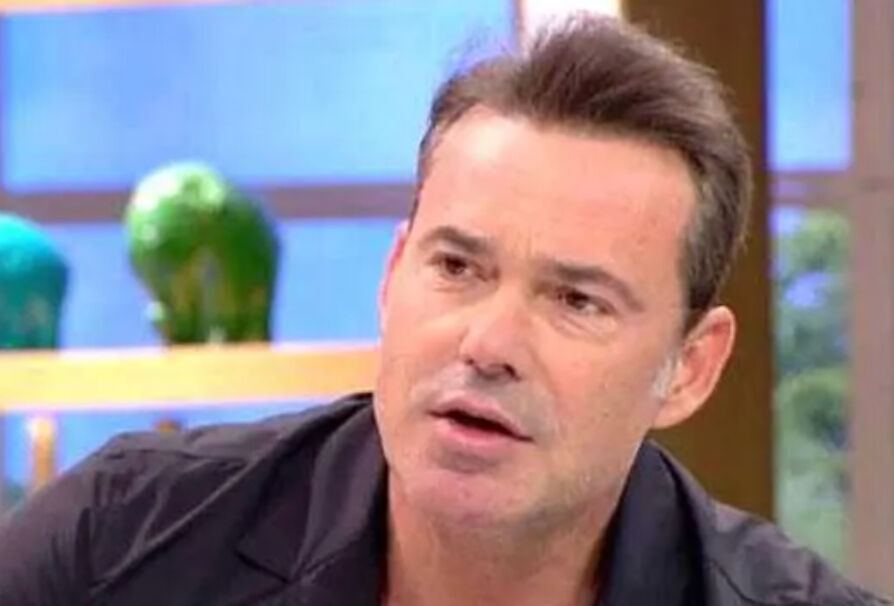 Murat Başoğlu kanser mi? Son hali görenleri şoke etti Murat Başoğlu kanser mi? Son hali görenleri şoke etti - 6. Resim