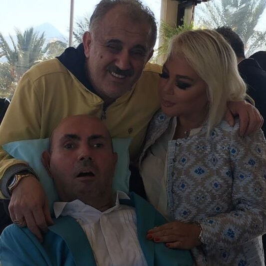 Safiye Soyman’dan oğluna anlamlı vefa: Gözyaşlarıyla duyurdu: "Öldüğü yere..." Safiye Soyman’dan oğluna anlamlı vefa: Gözyaşlarıyla duyurdu: "Öldüğü yere..." - 3. Resim