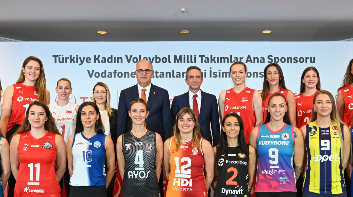 Sporun geleceğine teknoloji yatırımı! Vodafone Türkiye, kadın voleybolunun da destekçisi Sporun geleceğine teknoloji yatırımı! Vodafone Türkiye, kadın voleybolunun da destekçisi - 1. Resim