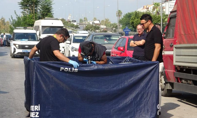 Antalya’da acı olay! Müşteriye teslimat yaptı, sonra can verdi Antalya’da acı olay! Müşteriye teslimat yaptı, sonra can verdi - 1. Resim