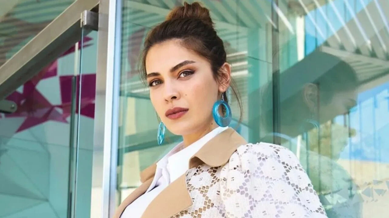 Oyuncu Biran Damla Yılmaz evleniyor! Bakın müstakbel eşi kim çıktı Oyuncu Biran Damla Yılmaz evleniyor! Bakın müstakbel eşi kim çıktı - 2. Resim