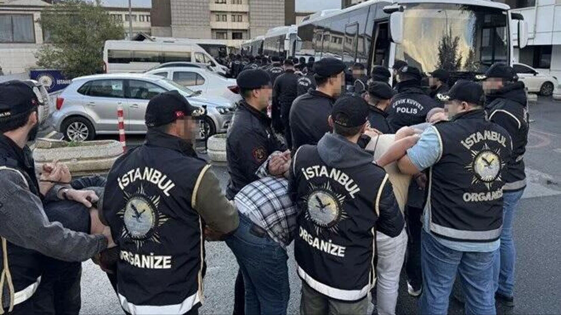 Daltonlar Çetesi çökertildi mi, kaç kişiler, lideri kim? Daltonlar Çetesi üyesi Türkiye'ye teslim edildi Daltonlar Çetesi çökertildi mi, kaç kişiler, lideri kim? Daltonlar Çetesi üyesi Türkiye'ye teslim edildi - 4. Resim