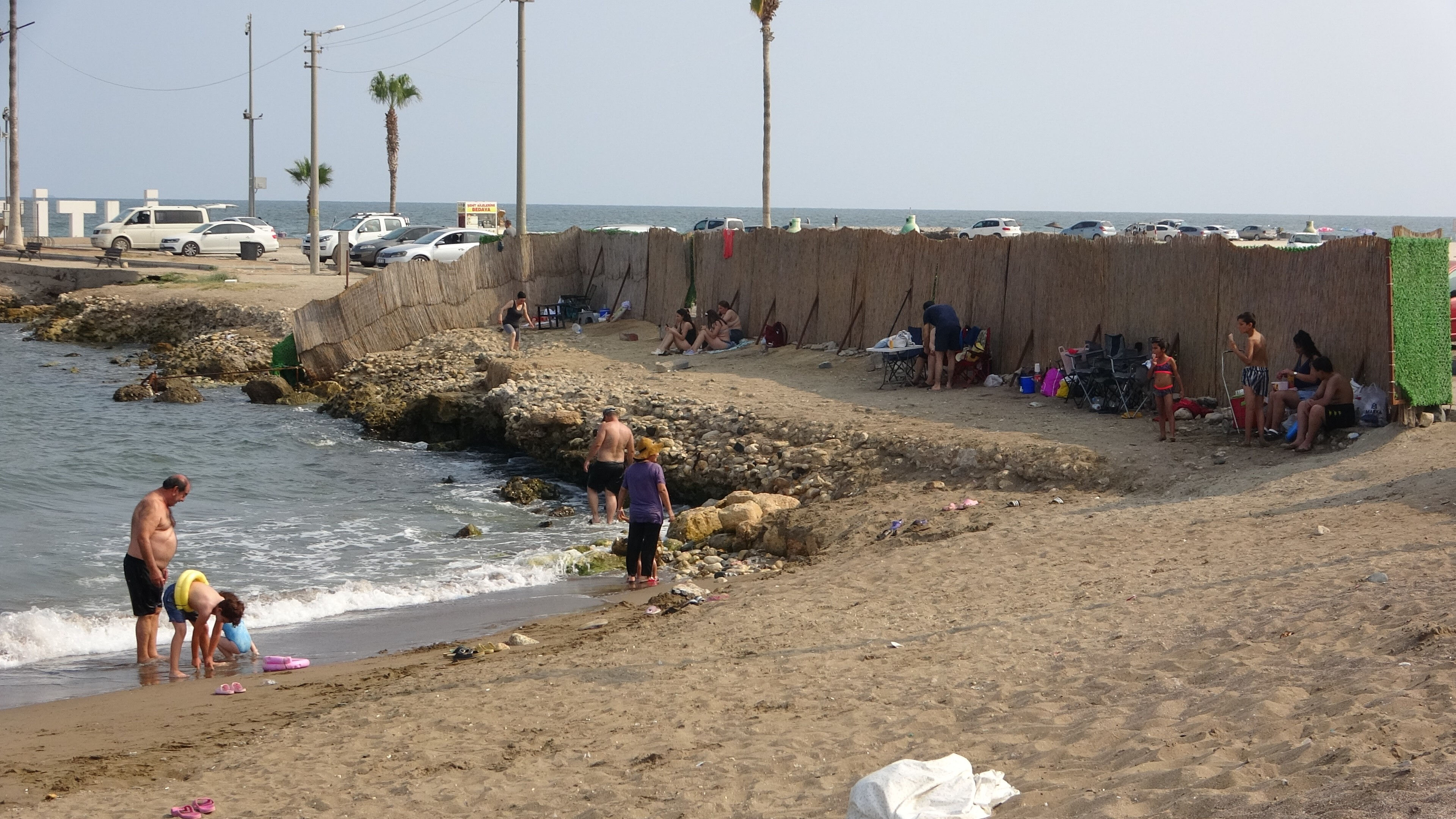 Denize giren yara döküyor! Aciller doldu taştı... Nedeni belli oldu Denize giren yara döküyor! Aciller doldu taştı... Nedeni belli oldu - 1. Resim