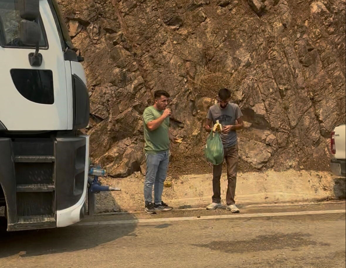 Gürsulu şehitlerin son anları yürekleri dağladı: Faciadan dakikalar önce... Gürsulu şehitlerin son anları yürekleri dağladı: Faciadan dakikalar önce... - 2. Resim