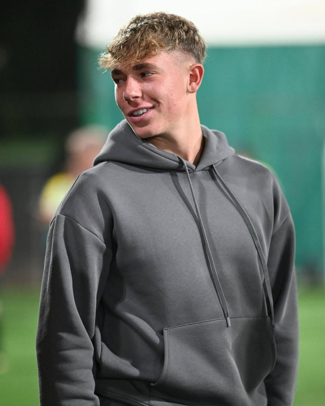 Herkes babası gibi olmasını bekliyordu! Efsanenin oğlu, 19'unda pes etti: Yeni işi belli oldu - 1. Resim