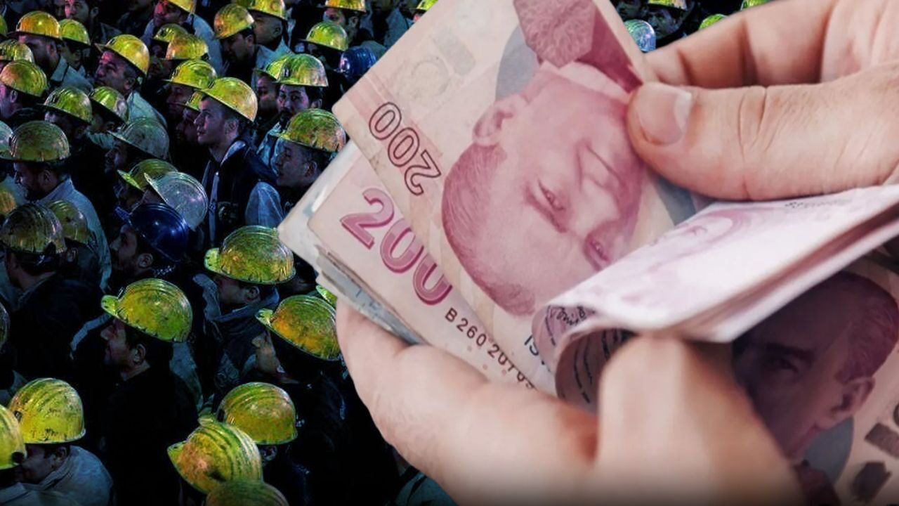 Kamu işçisi yüzde kaç zam alacak? 2025 kamu işçisi yeni zam teklifi belli oldu Kamu işçisi yüzde kaç zam alacak? 2025 kamu işçisi yeni zam teklifi belli oldu - 1. Resim