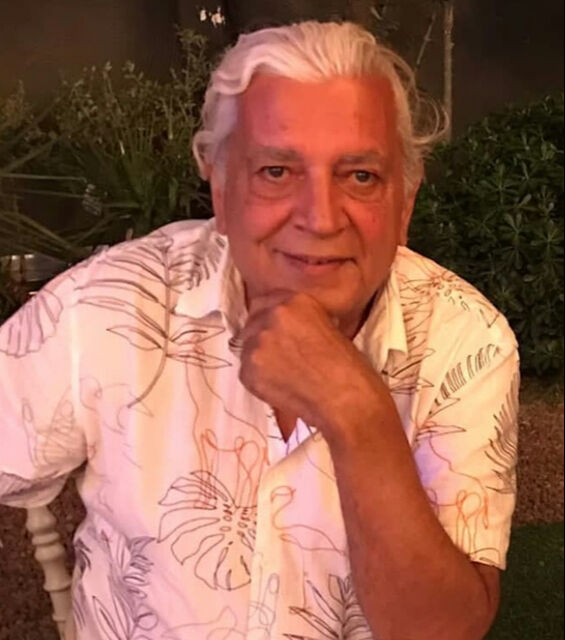 'Neşeli Günler'in Mehmet’i şimdi ne yapıyor? Görenler gözlerine inanamadı: Değişimiyle  'Neşeli Günler'in Mehmet’i şimdi ne yapıyor? Görenler gözlerine inanamadı: Değişimiyle