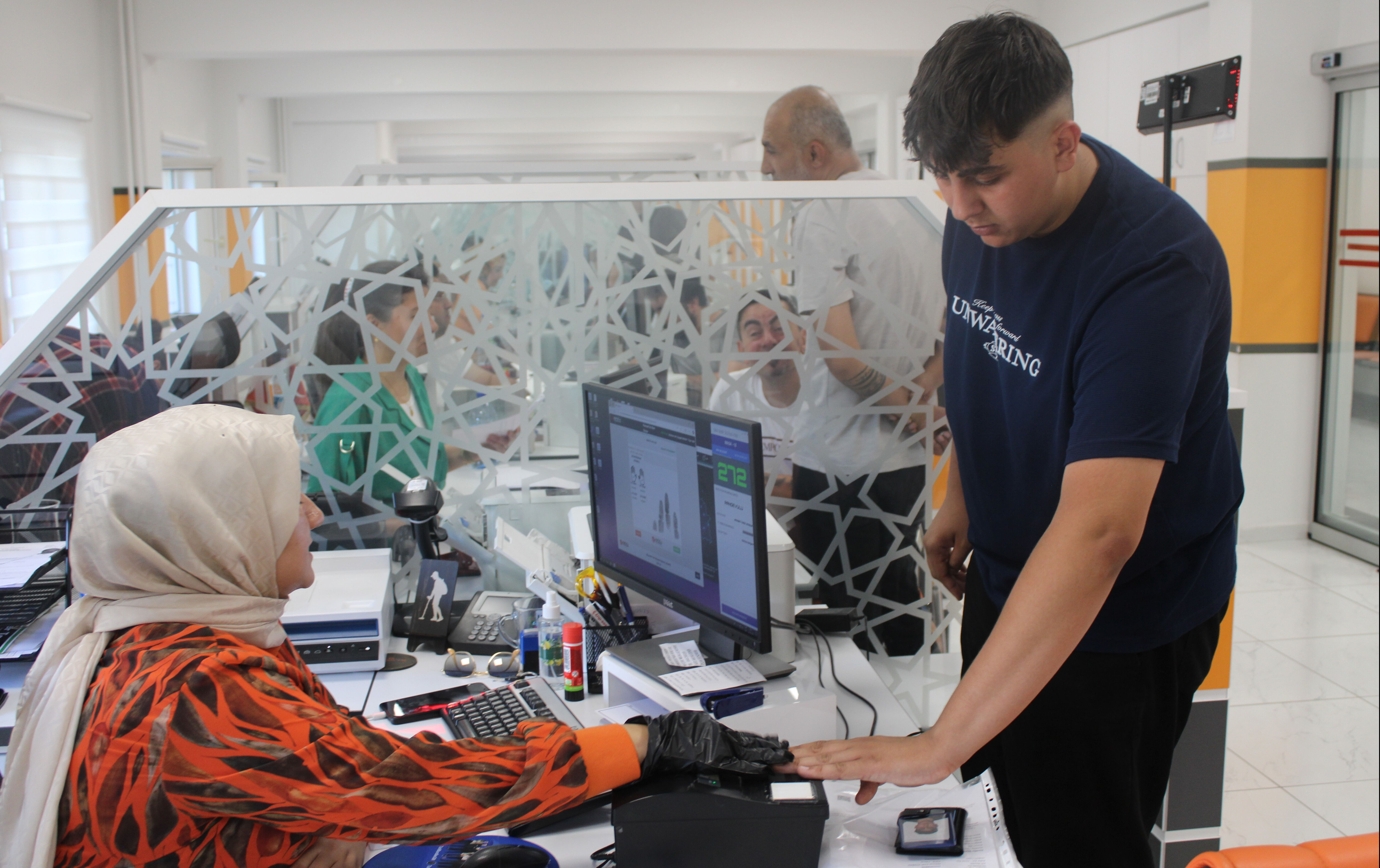 Randevu alamadılar! Ehliyet yenilemeyi son güne bıraktık - 1. Resim