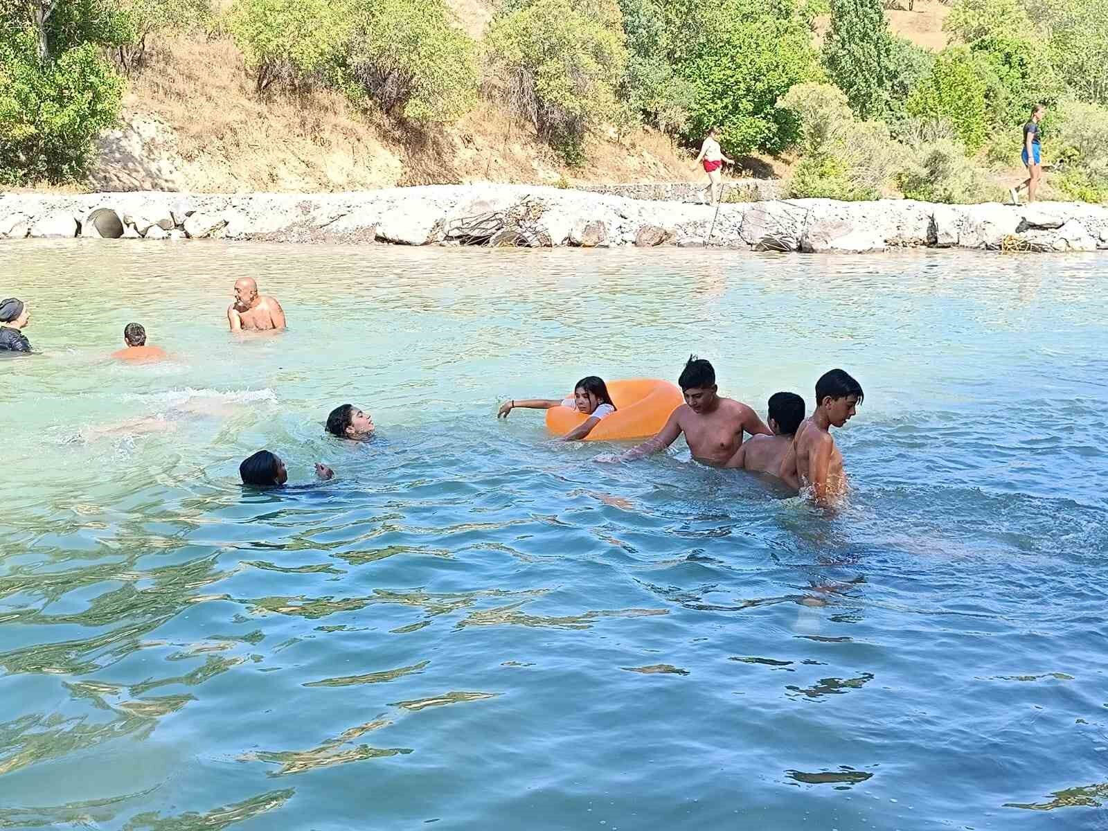 Sadece güneş değil, gölgede de tehlike var! Aman dikkat: Uzman tek tek açıkladı - 5. Resim