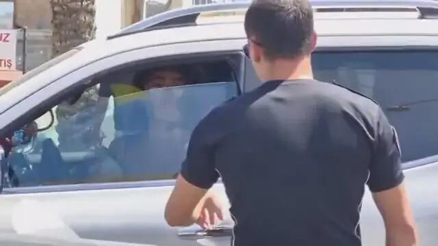 Dilan Çıtak polisin üzerine araç sürmüştü: Yasemin Şefkatli’den bomba gönderme! Ardından gelen paylaşım olay oldu Tatlıses ailesinde kriz! Yasemin Şefkatli'den bomba gönderme: Dilan Çıtak'tan olay paylaşım... - 1. Resim