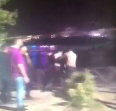 Cizre'de silahlar patladı! Bekçiler ve bir grup şahıs kavga etti, polis araya girdi - 1. Resim