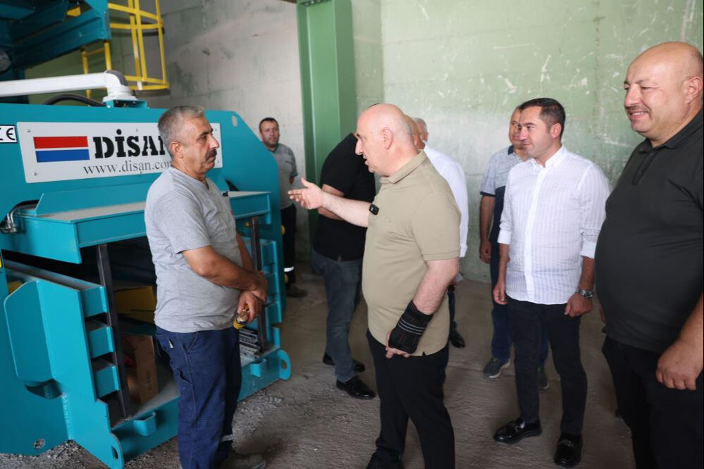 Darıca Belediyesi harekete geçti! İlçeye kurulacak, çöpler paraya dönüşecek Darıca'ya 70 ton atık kapasiteli geri dönüşüm tesisi kuracak, çöpler paraya dönüşecek - 2. Resim