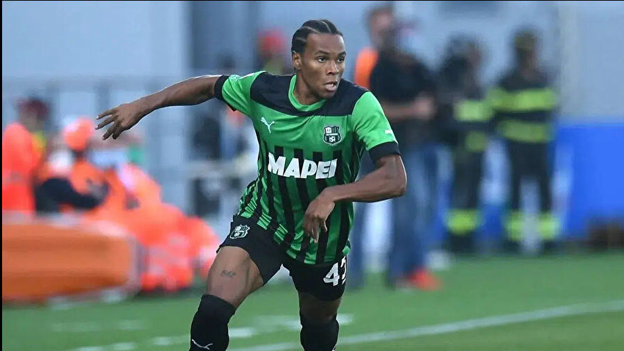 Fenerbahçe, Sassuolo'nun sol açığı için bastırıyor! Lauriente adım adım - 1. Resim