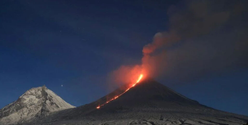 Klyuchevskoy Yanardağı nerede, Türkiye'ye yakın mı? Klyuchevskoy Yanardağı nerede, Türkiye'ye yakın mı? - 1. Resim