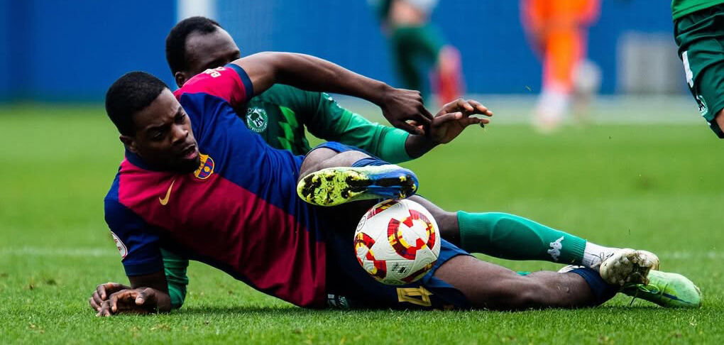 Barcelona'dan Van Spor'a transfer! Bonservisi ortaya çıktı - 1. Resim