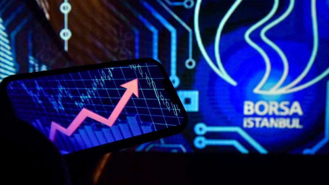 BİST 100'de zirve yolculuğu! Borsa temmuzda yüzde 8 yükseldi BİST 100'de zirve yolculuğu! Borsa temmuzda yüzde 8 yükseldi