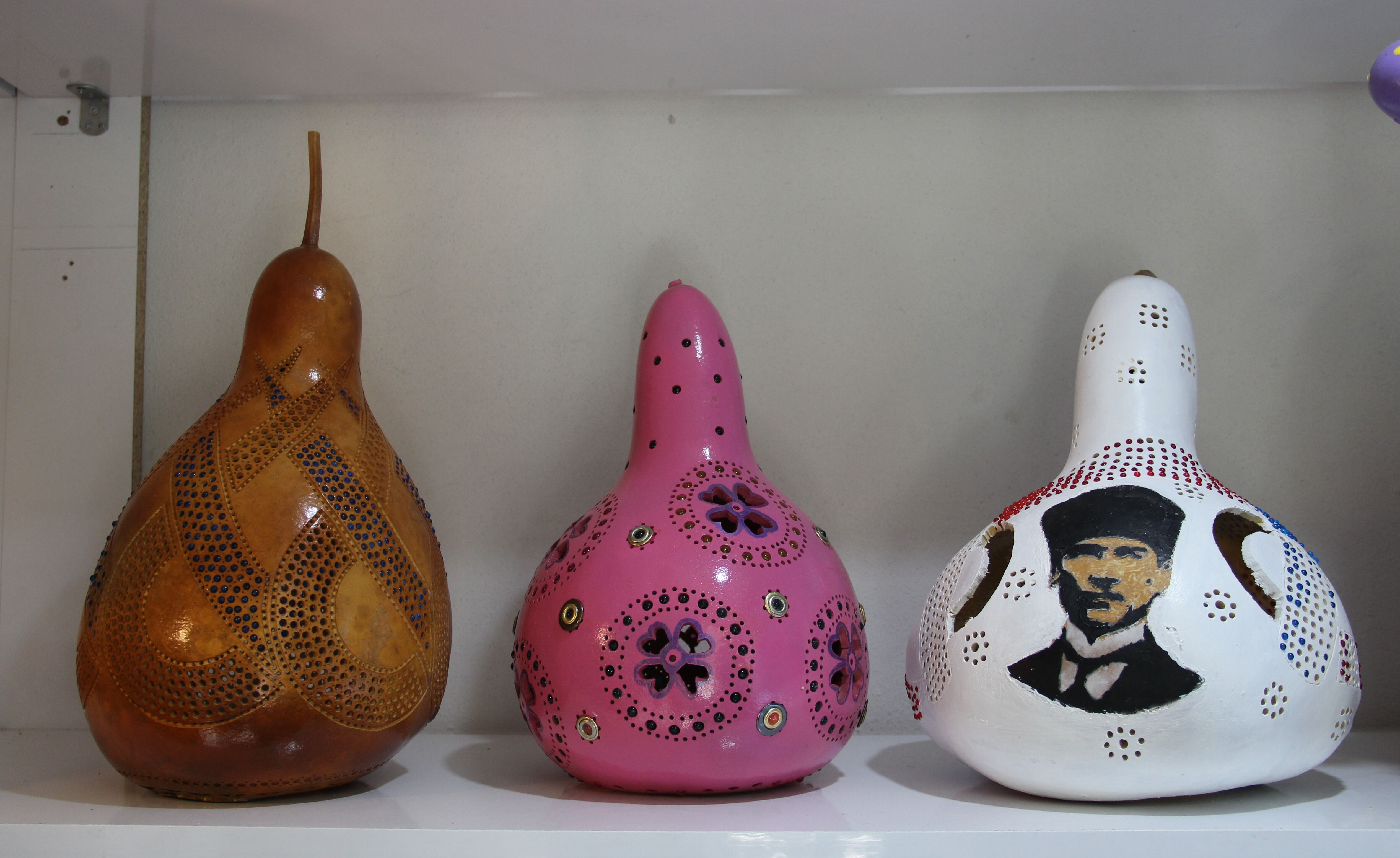 Evinin balkonunda hobi olarak başladı! Sadece kaz, tavuk ve deve kuşu yumurtası kullanıyor Evinin balkonunda hobi olarak başladı! Sadece kaz, tavuk ve deve kuşu yumurtası kullanıyor - 3. Resim