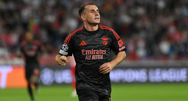 Fenerbahçe'de çok konuşulacak Kerem Aktürkoğlu hamlesi! Transferin önündeki tek engel Fenerbahçe'de sürpriz Kerem Aktürkoğlu hamlesi! Transferin önündeki tek engel - 1. Resim