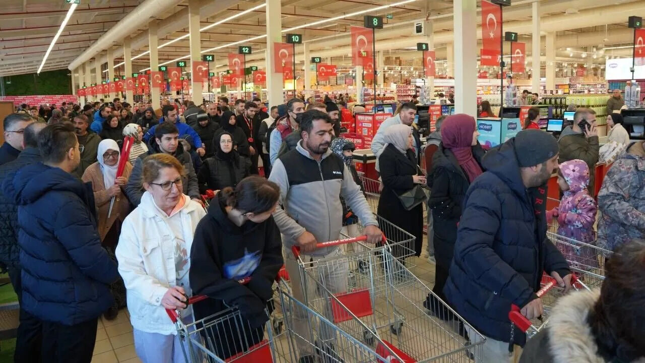 Tüketicinin tercihi gross-markete kayıyor! Alışverişte 'toptan'a geçtik! Tüketicinin tercihi gross-markete kayıyor! Alışverişte 'toptan'a geçtik! - 1. Resim