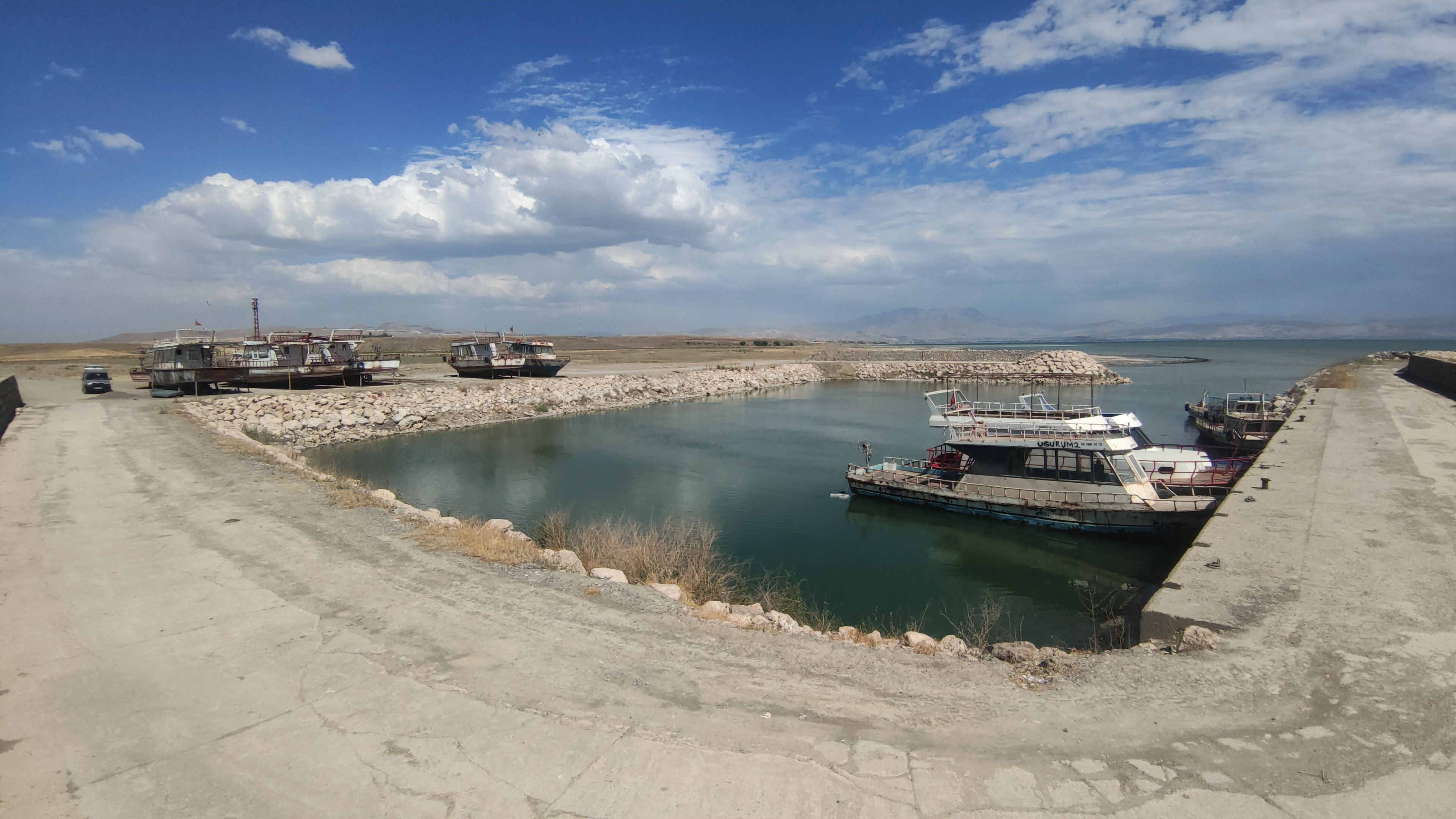 Van Gölü'nde şoke eden görüntü! Tehlike eylül ayında daha da büyüyebilir - 3. Resim