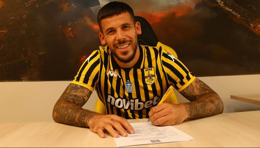 Yıldız futbolcu hastanelik oldu! Sokak ortasında dehşeti yaşadı Yıldız futbolcu hastanelik oldu! Sokak ortasında dehşeti yaşadı - 1. Resim