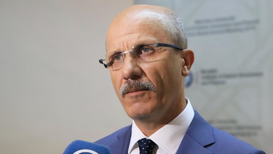 Erol Özvar kimdir? Prof. Dr. Erol Özvar yeni YÖK Başkanı oldu - 3. Resim