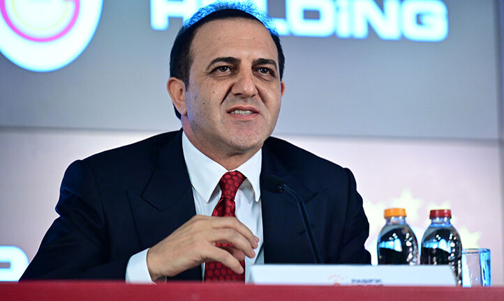 Galatasaray'dan herkese ters köşe! 