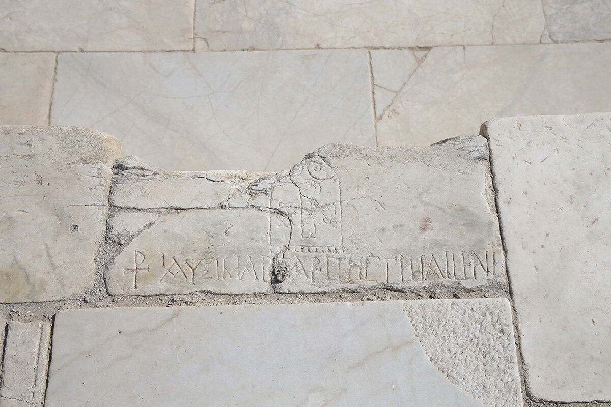 Gezilerin yönünü değiştirecek... Şehrin kalbi keşfedildi! Laodikya'da 2050 yıllık meclis binası meydana çıktı - 3. Resim