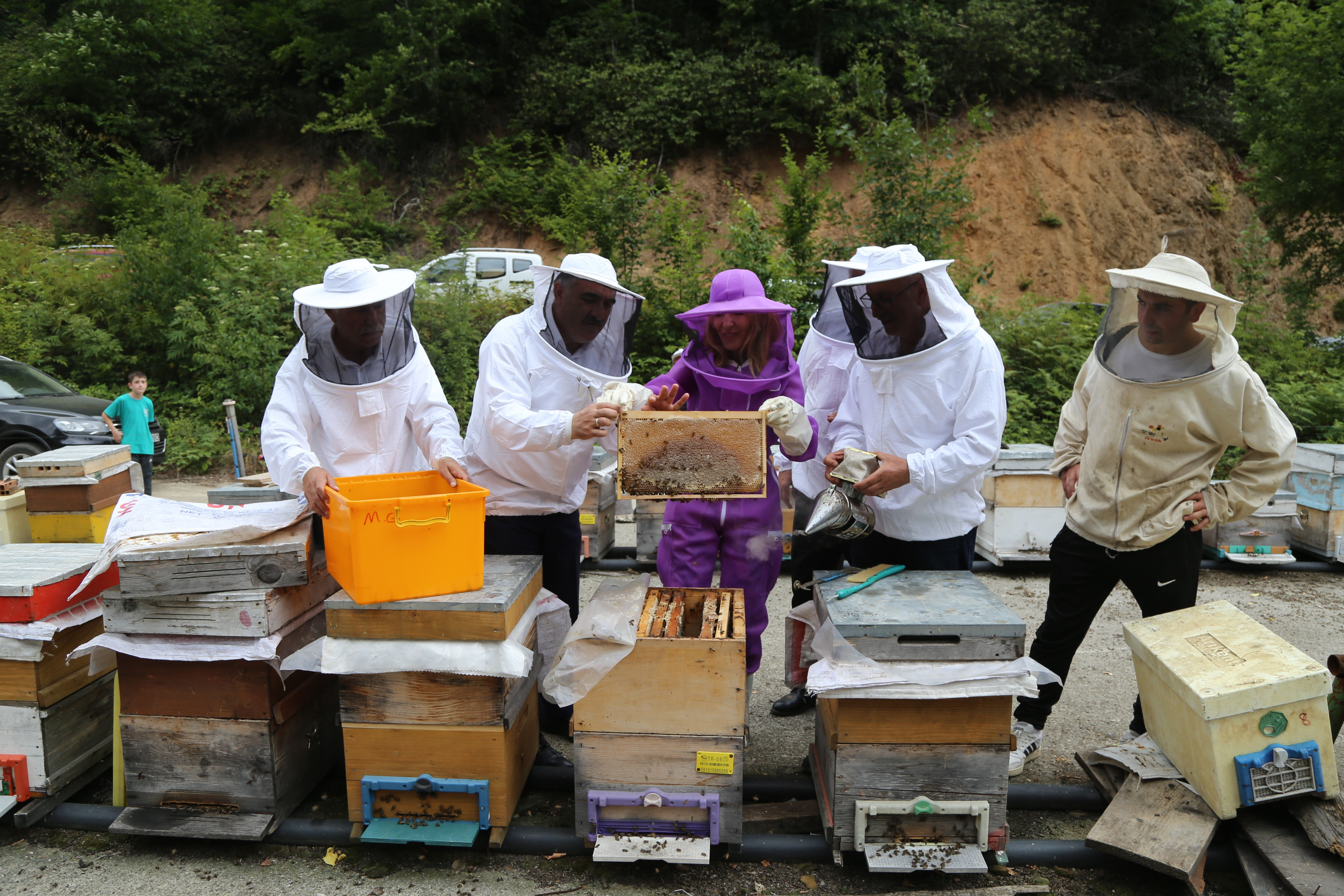 Hasadı törenle başladı! Yemek için değil şifa için - 1. Resim