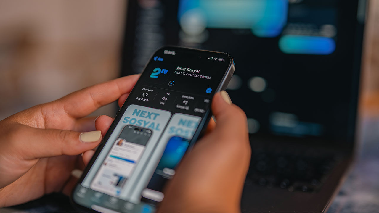 Next Sosyal siber saldırıya uğradı, 20 dakika kapalı kaldı! Selçuk Bayraktar ve genç yazılımcı Mert Delibalta duyurdu - 2. Resim