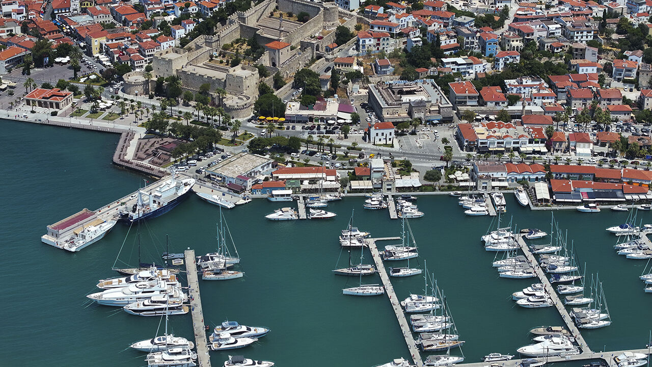 Turizm cenneti Çeşme'de su krizi derinleşiyor! Artık 10 saat boyunca verilmeyecek - 2. Resim