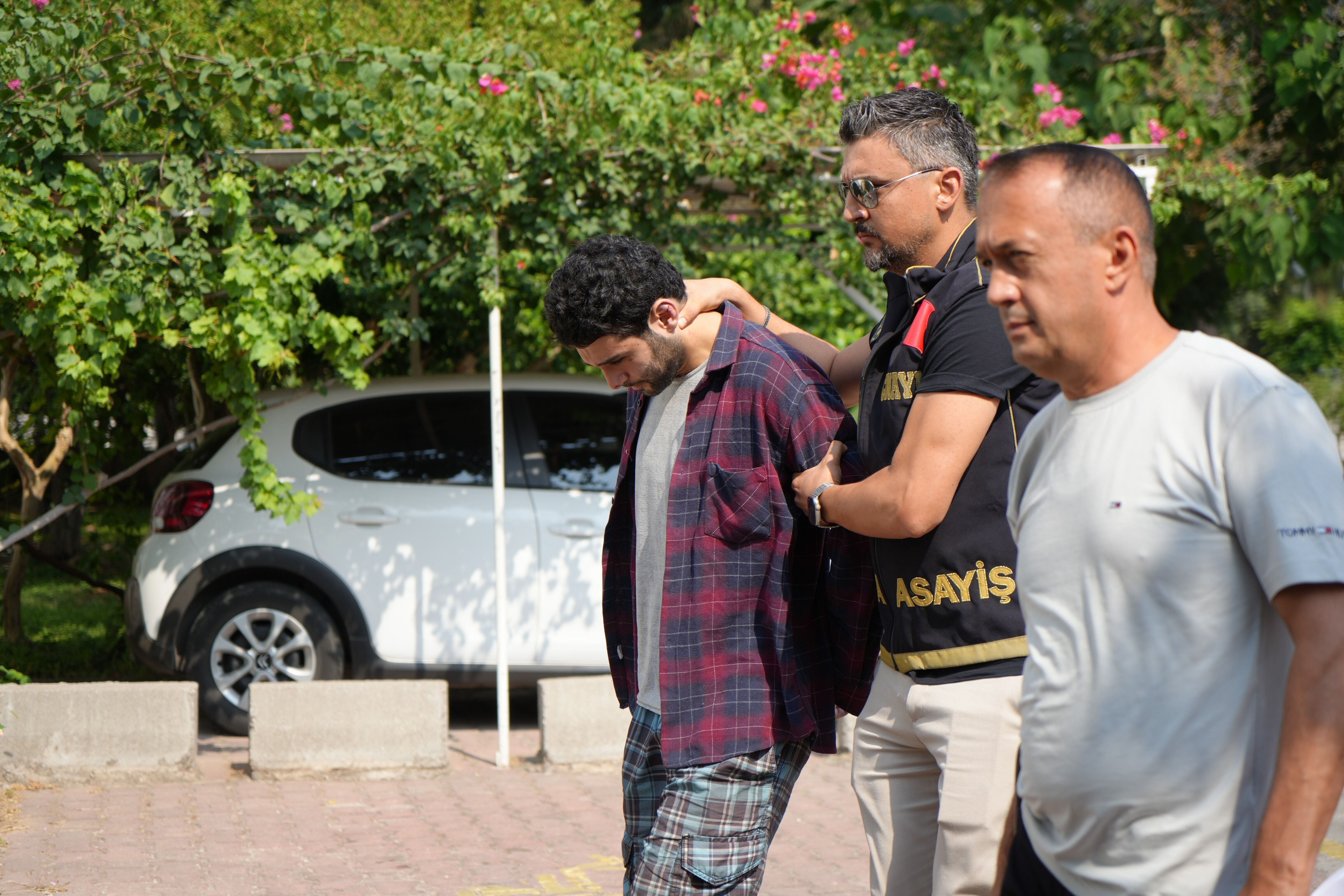 Evinin banyosunda ölü bulunmuştu! 'Nida' cinayetinde yabancı uyruklu zanlıdan itiraf Evinin banyosunda ölü bulunmuştu! 'Nida' cinayetinde yabancı uyruklu zanlıdan itiraf - 2. Resim