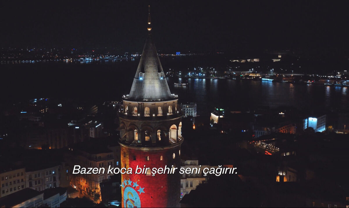 Galata Kulesi, 5 yıldız, Boğaz, maske, ada... Galatasaray'ın Osimhen videosu sosyal medyayı salladı Galata Kulesi, 5 yıldız, Boğaz, maske, Ada... Galatasaray'ın Osimhen videosu sosyal medyayı salladı - 2. Resim