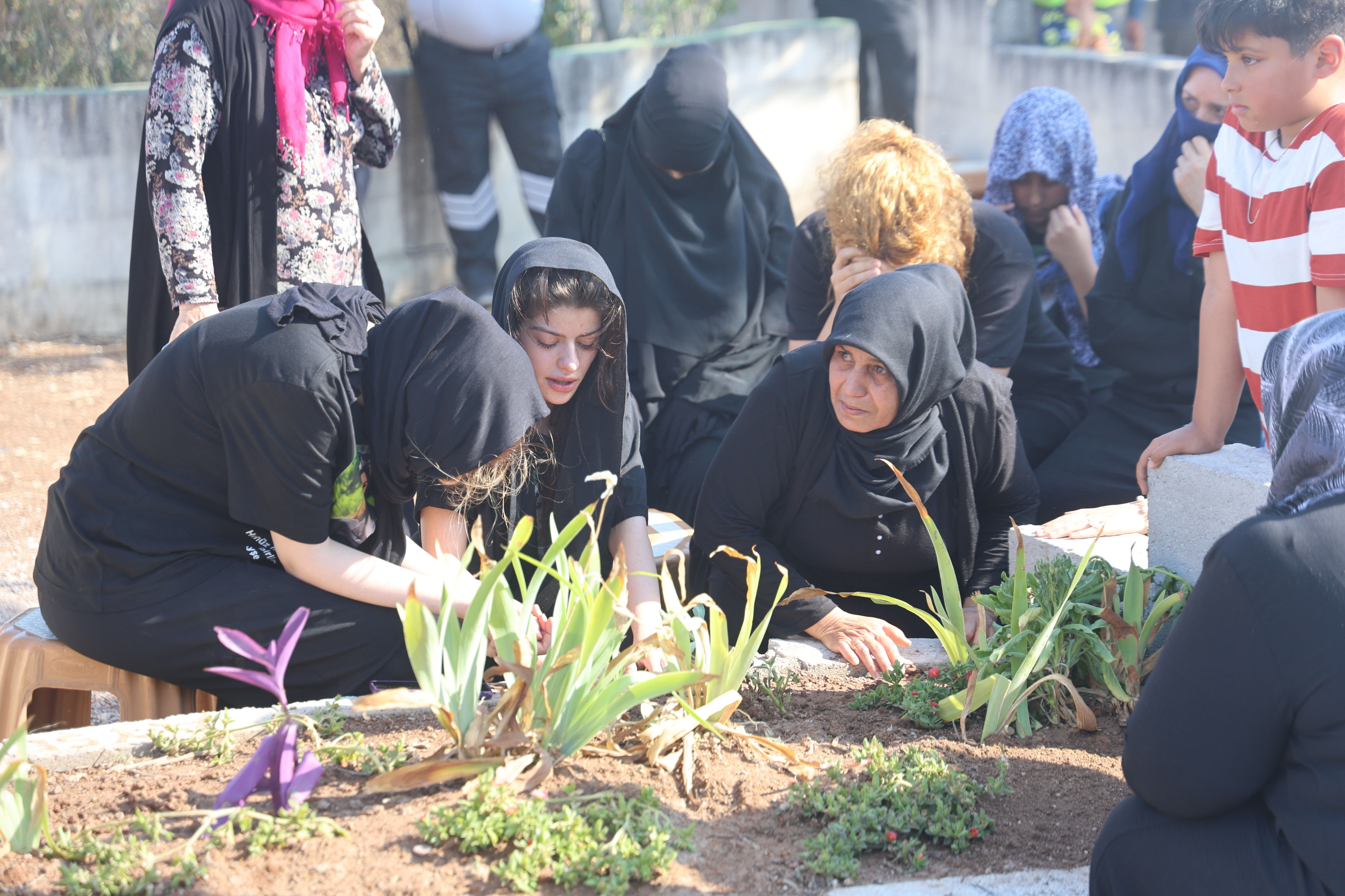 Vahşice katledilen Ayşe'nin yokluğu, hayallerinin ağırlığıyla kaldı: İkiz Esra Tokyaz onu anlattı... - 2. Resim