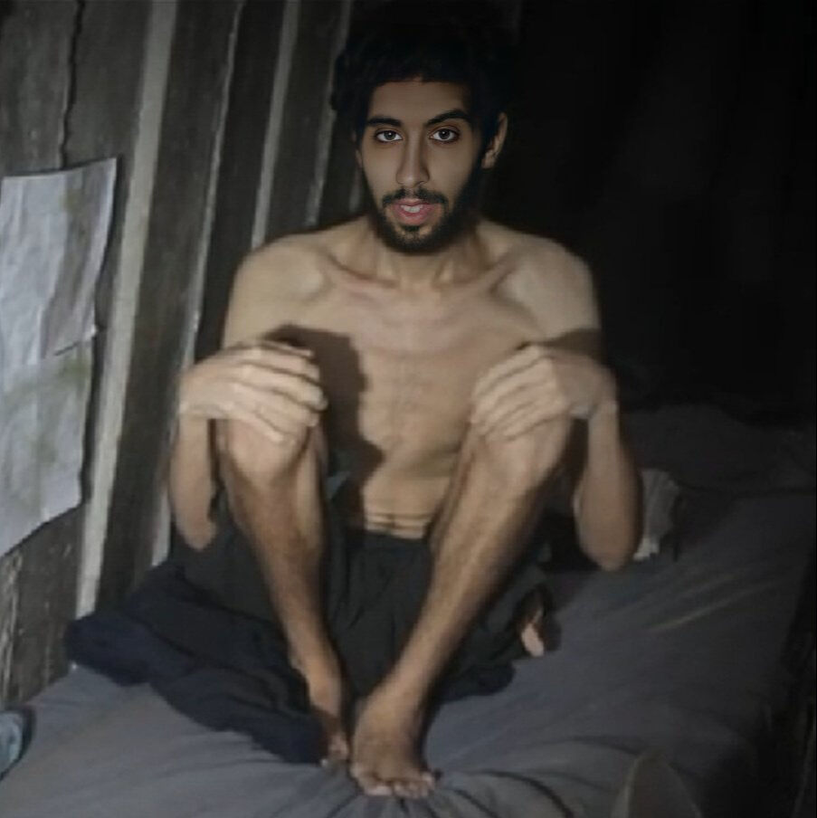 Açlıktan iskelete döndü, mezarını kazmaya başladı! Video sonrası binlerce kişi sokaklara döküldü - 1. Resim