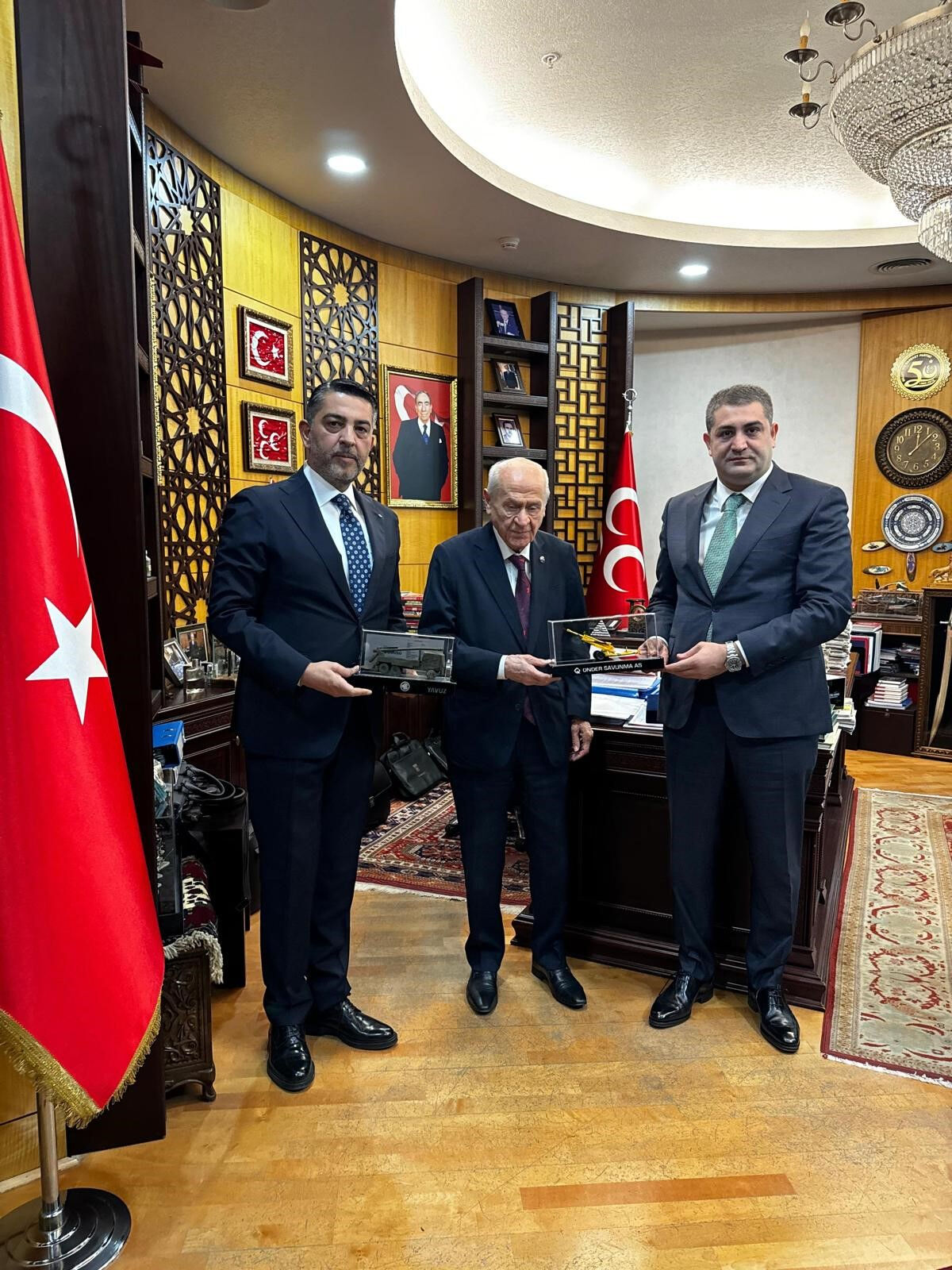 Adını Bahçeli vermişti! Yerli ve milli radar sistemi Gökbörü'ye MHP liderinden tam destek - 1. Resim