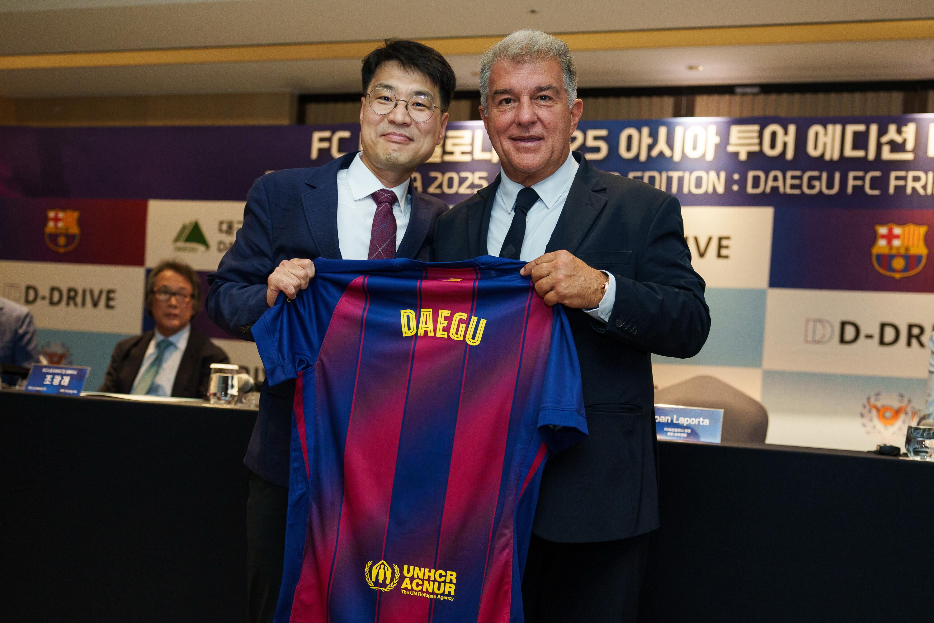 Daegu - Barcelona maçı hangi kanalda, saat kaçta? Hazırlık maçı canlı yayın bilgileri gündemde Daegu FC-Barcelona maçı hangi kanalda, saat kaçta? Hazırlık maçı canlı yayın bilgileri gündemde - 2. Resim