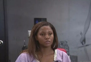 Havuz keyfi felakete döndü! Yürüyemez hale geldi, korkunç gerçek ortaya çıktı - 1. Resim