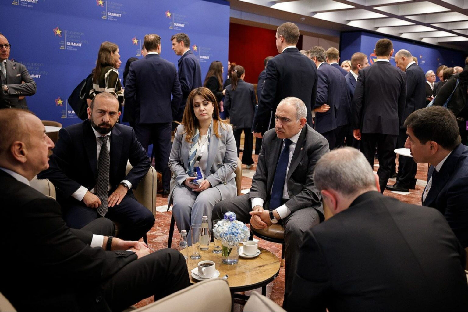 İlk kez Beyaz Saray’da! Azerbaycan ve Ermenistan barış anlaşması için tarih verdi İlk kez Beyaz Saray’da! Azerbaycan ve Ermenistan arasında tarihi barış anlaşması - 1. Resim