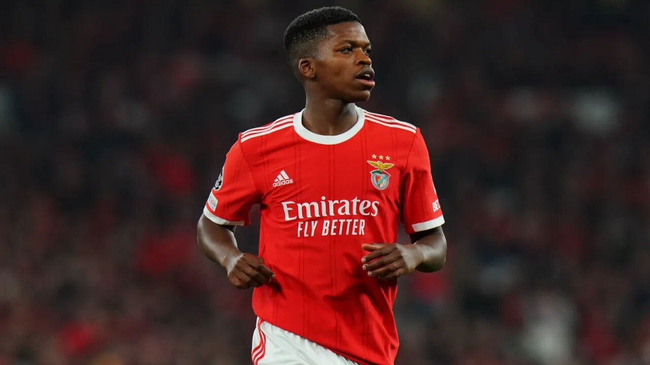 Kerem Aktürkoğlu İstanbul'a saat kaçta gelecek, uçak takip kodu nedir? Fenerbahçe transfer gündeminde sürpriz isim! - 2. Resim