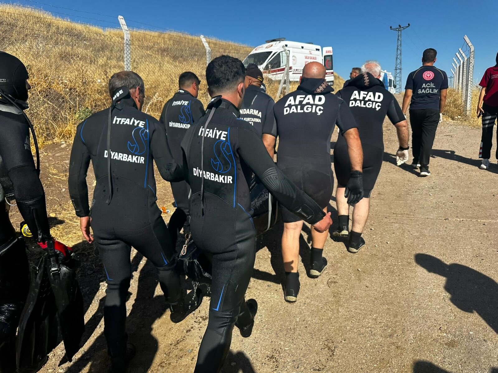 Daha 17 yaşındaydı... Serinlemek için girdiği kanal, sonu oldu Daha 17 yaşındaydı... Serinlemek için girdiği kanal, sonu oldu - 1. Resim