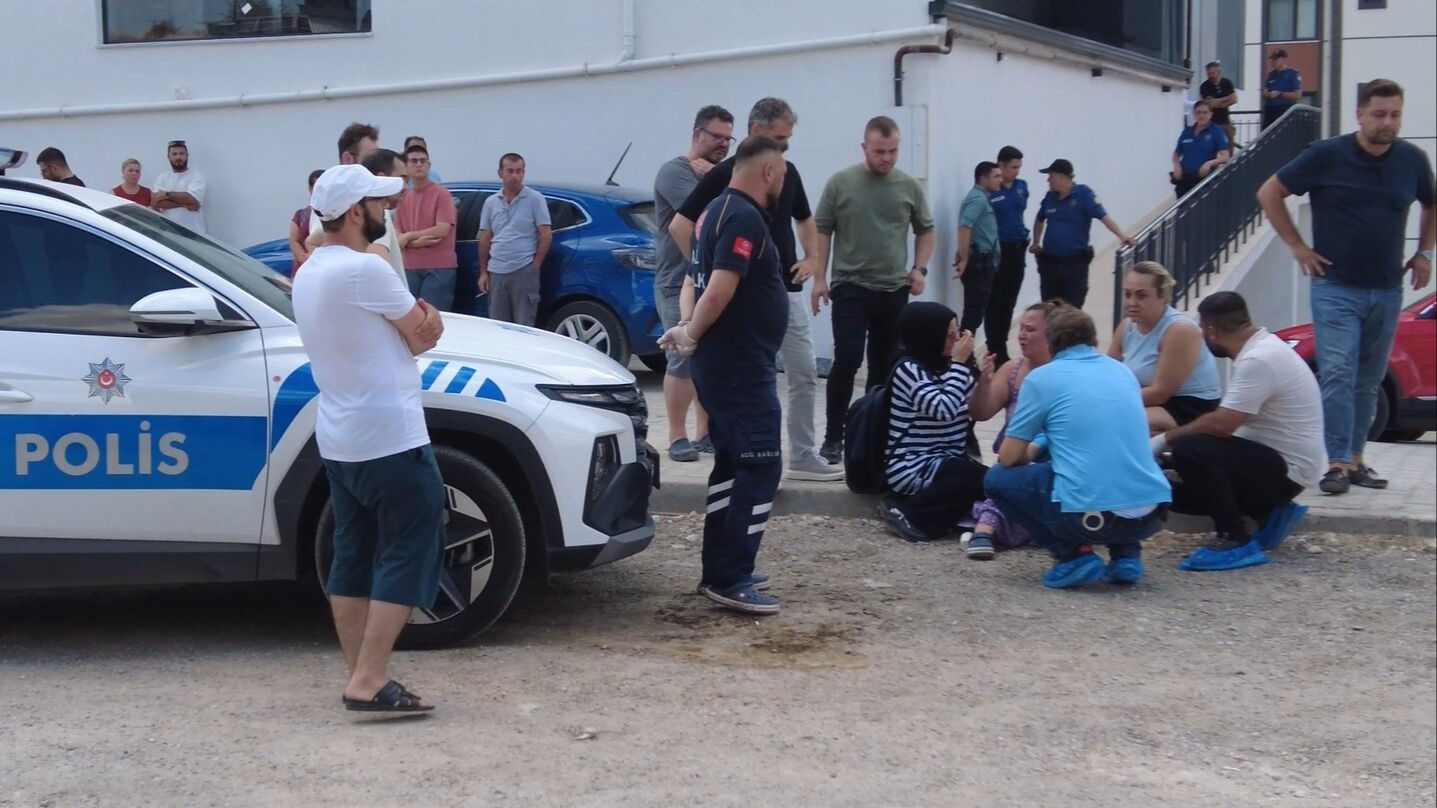 Eşini ve oğlunu öldürmüştü, korkunç detay ortaya çıktı: Uyanmadılar... Eşini ve oğlunu öldürmüştü, korkunç detay ortaya çıktı: Uyanmadılar... - 2. Resim