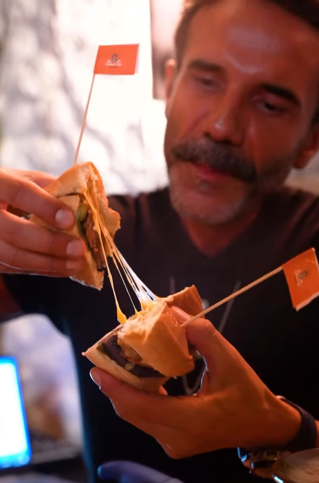 Gürkan Şef’in lüks hamburgeri gündem oldu! Fiyatı ve açıklaması çarpıcı… - 2. Resim