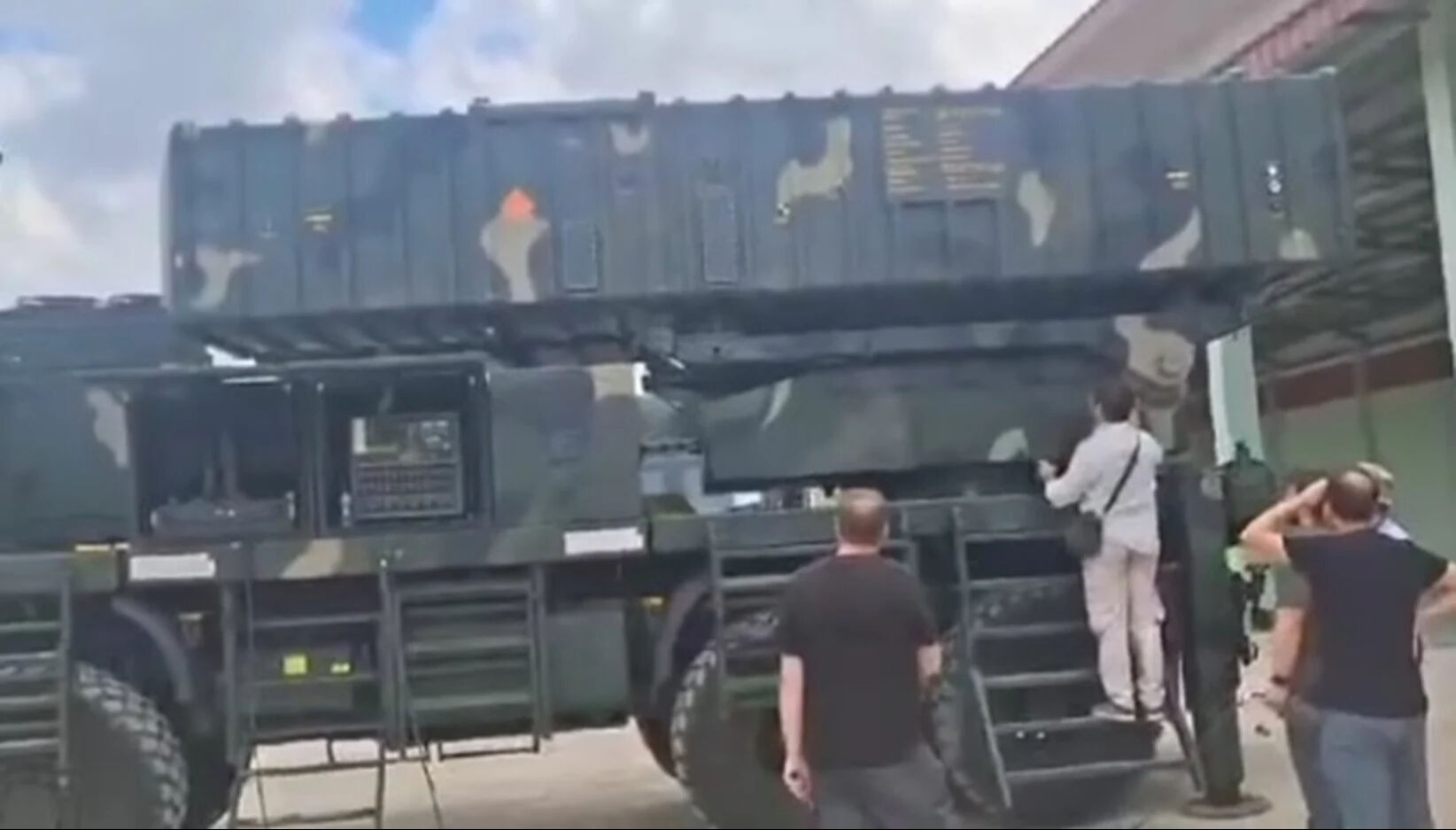 İlk kez oldu! Türk füzesi Asya topraklarında - 1. Resim