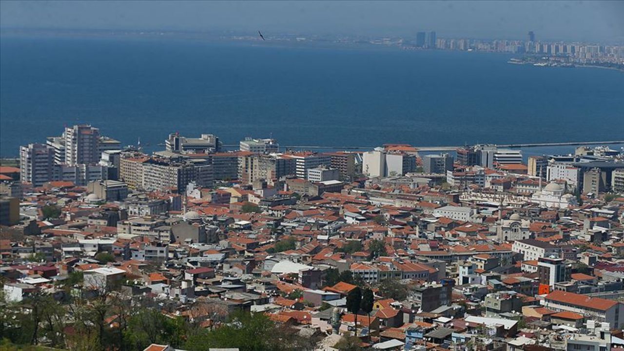 İzmir'de su kesintileri için alarma geçildi: İZSU duyurdu, İzmir'de sular ne zaman gelecek? İzmir'de su kesintileri için alarma geçildi: İZSU duyurdu, İzmir'de sular ne zaman gelecek?