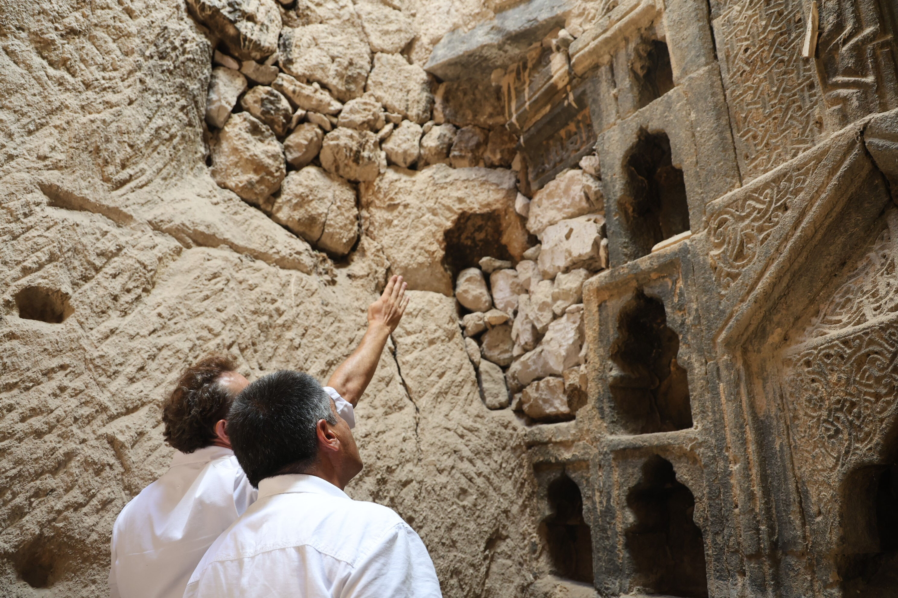 Kömürlükten 600 yıllık tarih çıktı! Kömürlükten 600 yıllık tarih çıktı! - 1. Resim